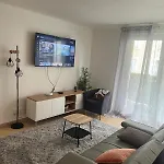 Apartment Champion