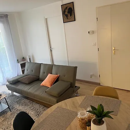 Champion Apartment Sarcelles